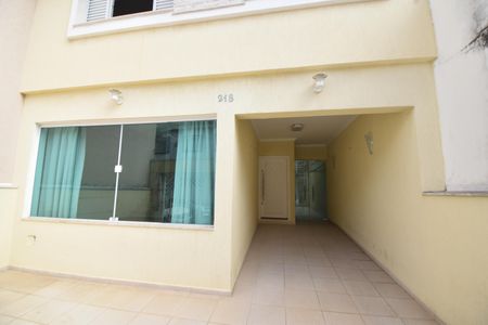 Casa para alugar com 121m², 3 quartos e 2 vagasGaragem