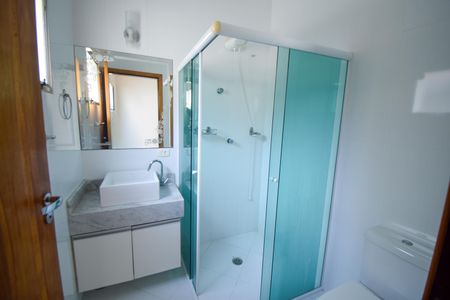 Casa para alugar com 121m², 3 quartos e 2 vagasBanheiro da Suíte