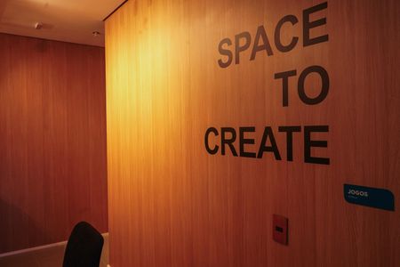 Apartamento para alugar com 50m², 2 quartos e 1 vaga Apartamento para alugar com 50m², 2 quartos e 1 vagaCoworking