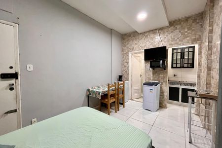 Studio de kitnet/studio para alugar com 1 quarto, 20m² em Copacabana, Rio de Janeiro