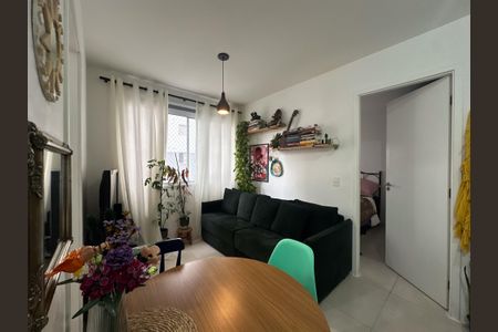Sala/Cozinha de apartamento à venda com 2 quartos, 34m² em Barra Funda, São Paulo