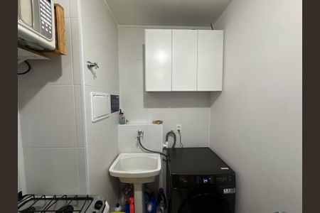 Apartamento à venda com 34m², 2 quartos e sem vaga Apartamento à venda com 34m², 2 quartos e sem vagaÁrea de Serviço