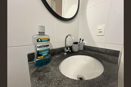 Apartamento à venda com 34m², 2 quartos e sem vaga Apartamento à venda com 34m², 2 quartos e sem vagaBanheiro