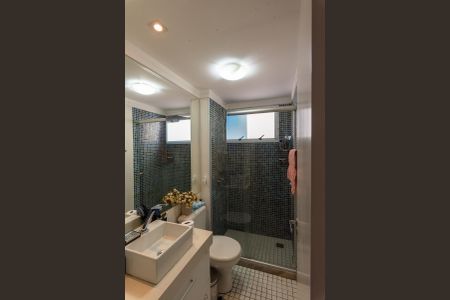 Apartamento à venda com 109m², 3 quartos e 2 vagasBanheiro da Suíte