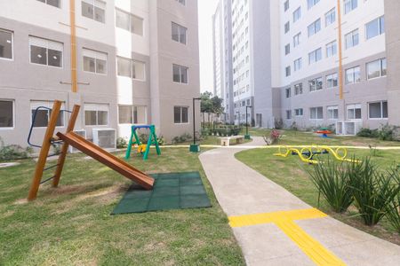 Apartamento à venda com 42m², 2 quartos e sem vagaÁrea comum - Playground