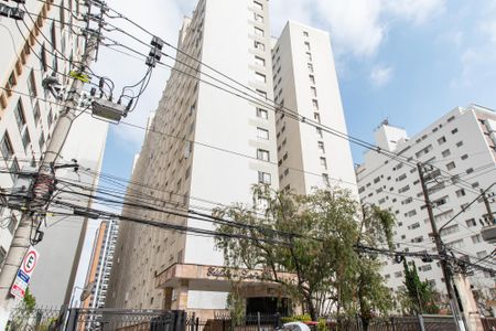 Apartamento à venda com 80m², 3 quartos e sem vaga Apartamento à venda com 80m², 3 quartos e sem vagaFachada
