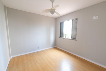 Apartamento à venda com 80m², 3 quartos e sem vaga Apartamento à venda com 80m², 3 quartos e sem vagaSuíte