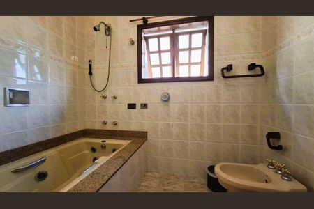 Casa à venda com 3 quartos, 167m² em Vila Inah, São Paulo