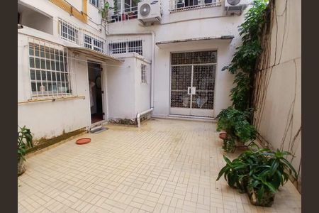 Apartamento à venda com 85m², 2 quartos e 1 vaga