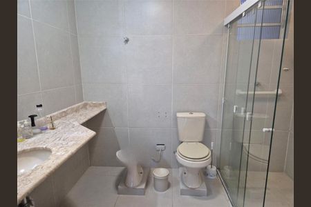 Casa à venda com 4 quartos, 320m² em Campo Belo, São Paulo