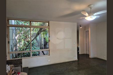 Casa à venda com 4 quartos, 320m² em Campo Belo, São Paulo