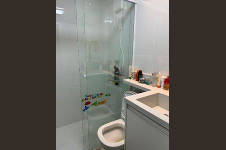 Apartamento à venda com 122m², 3 quartos e 2 vagasBanheiro Social