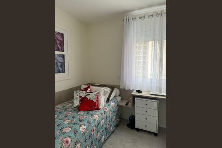 Apartamento à venda com 122m², 3 quartos e 2 vagasQuarto 2