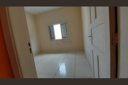 Casa à venda com 2 quartos, 60m² em Vila Carrão, São Paulo