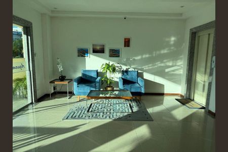 Apartamento à venda com 2 quartos, 75m² em Itaipu, Niterói