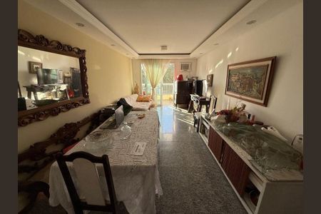 Apartamento à venda com 2 quartos, 75m² em Itaipu, Niterói