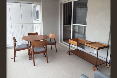 Apartamento à venda com 1 quarto, 55m² em Vila Nova Conceição, São Paulo