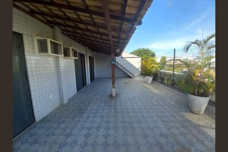 Apartamento à venda com 205m², 2 quartos e 2 vagas