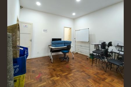 Casa para alugar com 249m², 5 quartos e 4 vagasQuarto 4