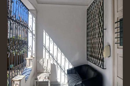 Casa à venda com 249m², 4 quartos e 4 vagas
