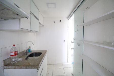 Apartamento para alugar com 71m², 2 quartos e 2 vagasCozinha