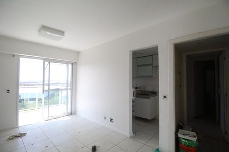 Apartamento para alugar com 71m², 2 quartos e 2 vagasSala