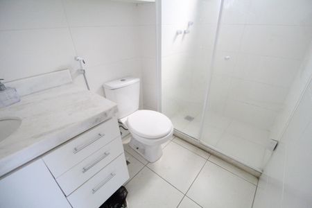 Apartamento para alugar com 71m², 2 quartos e 2 vagasBanheiro da suíte 1
