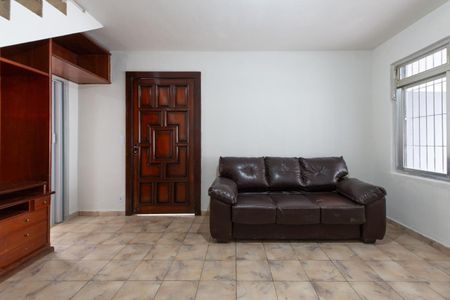 Foto 01 de casa à venda com 2 quartos, 158m² em Vila Ivone, São Paulo