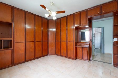 Casa à venda com 158m², 2 quartos e 2 vagas Casa à venda com 158m², 2 quartos e 2 vagasFoto 09