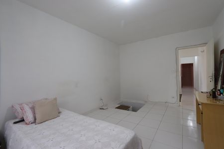 Casa à venda com 356m², 7 quartos e 8 vagasQuarto 1 - Casa 1