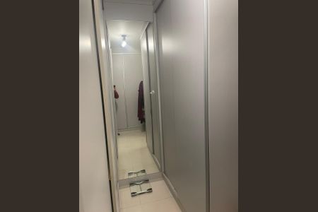 Casa à venda com 455m², 4 quartos e 4 vagas Casa à venda com 455m², 4 quartos e 4 vagasCorredor