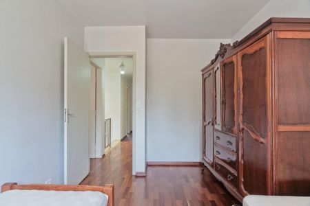Casa à venda com 208m², 3 quartos e 3 vagasQuarto 3