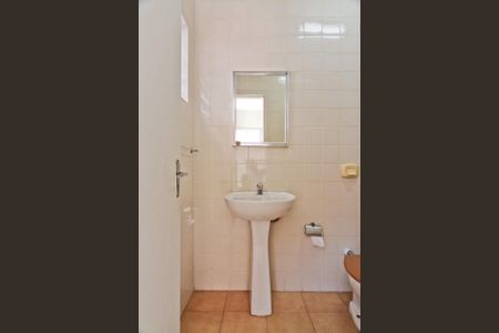 Casa à venda com 208m², 3 quartos e 3 vagasEdicula/Banheiro