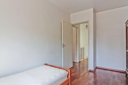 Casa à venda com 208m², 3 quartos e 3 vagasQuarto 3