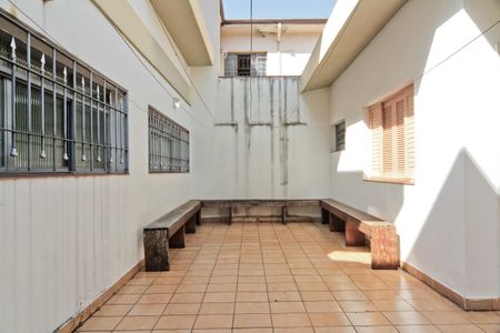 Casa à venda com 208m², 3 quartos e 3 vagasÁrea de Serviço