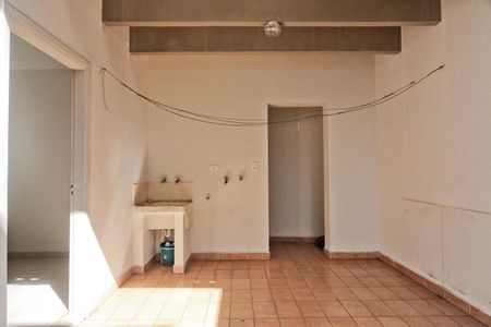 Casa à venda com 208m², 3 quartos e 3 vagasÁrea de Serviço