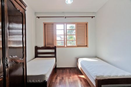 Casa à venda com 208m², 3 quartos e 3 vagasQuarto 3