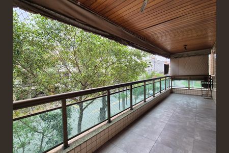 Apartamento à venda com 97m², 2 quartos e 2 vagasVaranda da Sala