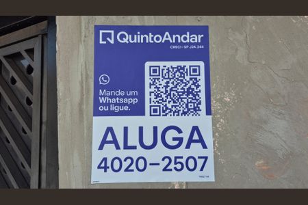 Casa à venda com 200m², 2 quartos e 2 vagas Casa à venda com 200m², 2 quartos e 2 vagasPlaca