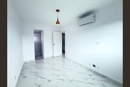 Apartamento para alugar com 67m², 2 quartos e 2 vagasQuarto 2 - Suíte