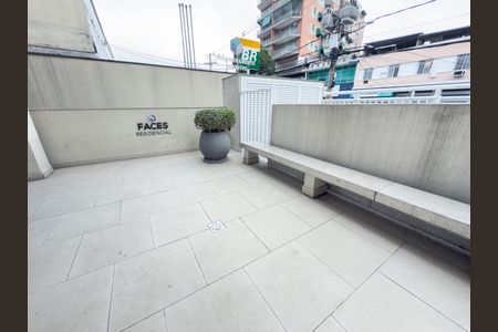 Apartamento para alugar com 67m², 2 quartos e 2 vagasHall de entrada