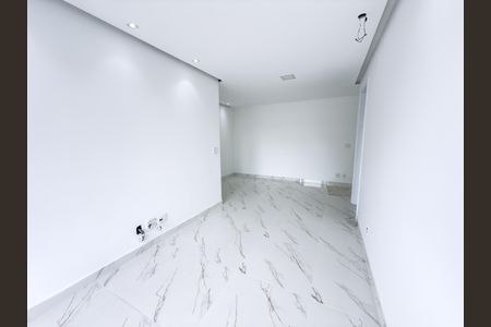 Apartamento para alugar com 67m², 2 quartos e 2 vagasSala