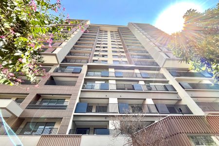 Apartamento à venda com 66m², 2 quartos e 1 vagaFachada