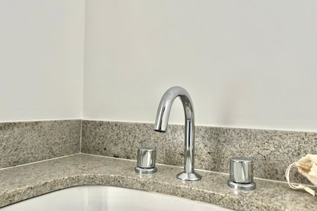 Apartamento à venda com 66m², 2 quartos e 1 vagaBanheiro da Suíte