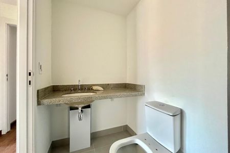 Apartamento à venda com 66m², 2 quartos e 1 vagaBanheiro da Suíte