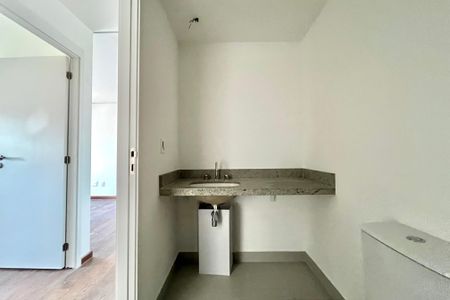 Apartamento à venda com 66m², 2 quartos e 1 vagaBanheiro Corredor