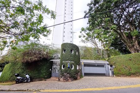 Apartamento para alugar com 180m², 3 quartos e 3 vagasFachada