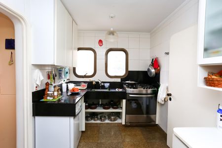 Apartamento para alugar com 180m², 3 quartos e 3 vagasCozinha