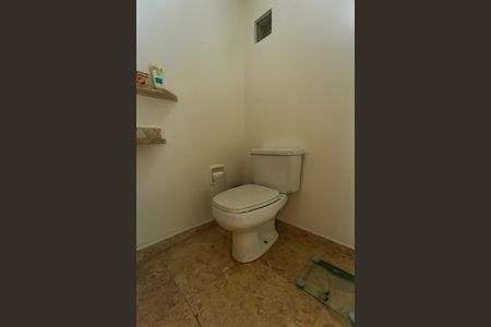 Apartamento para alugar com 180m², 3 quartos e 3 vagasBanheiro da Suíte 1