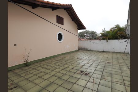 Casa para alugar com 303m², 6 quartos e 3 vagasQuintal